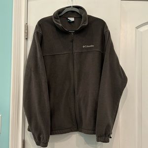 Columbia Fleece. Full-zip. Mens XL. Gray. Excellent pre-owned condition.